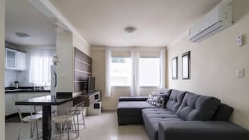 Basic Apartment | Living area | TV
