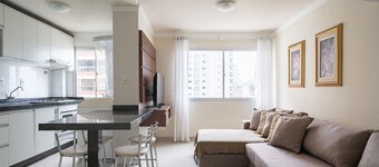 EAC Apto 2min praia Balneário Camboriú