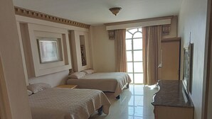 Unclassified image, 2 of 9, button - Grand Hotel Sahuayo (Sahuayo)