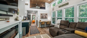 Tiny Bear Paw-relax, unwind and recharge