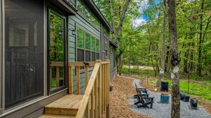 Property grounds - Tiny Bear Paw-relax, unwind and recharge (Mentone)