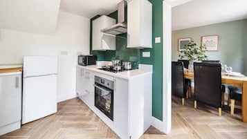 Rumah Superior, 2 kamar tidur | Area keluarga | TV