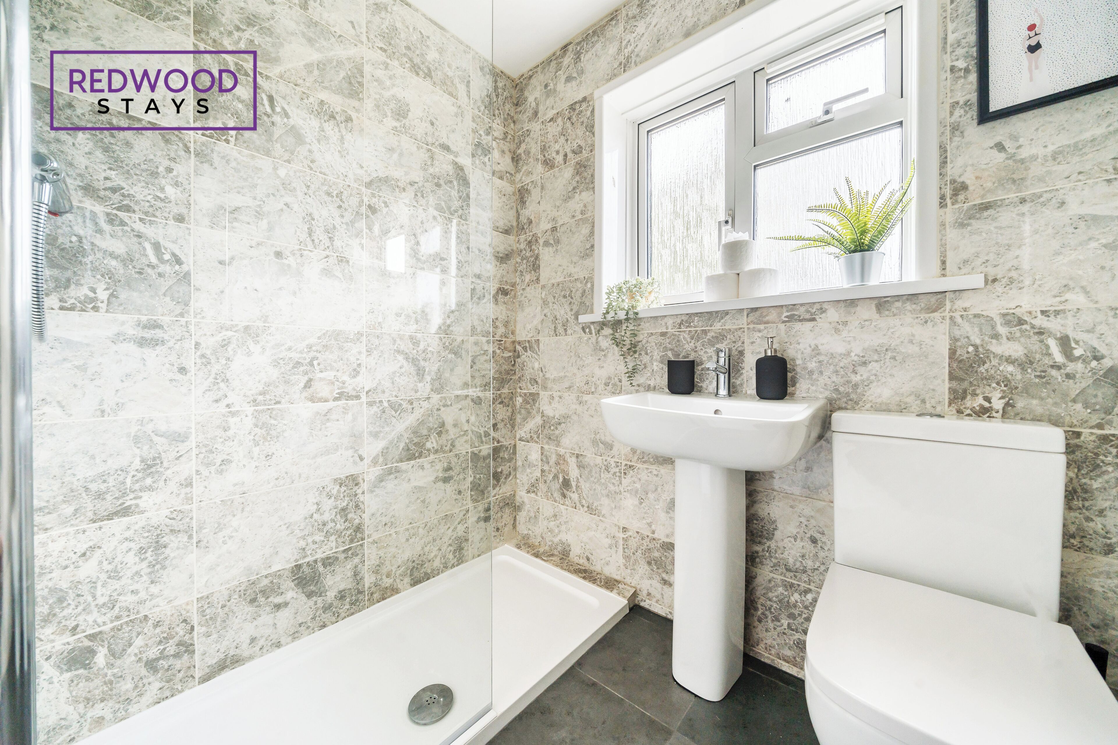 Superior House, 2 Bedrooms | Bathroom