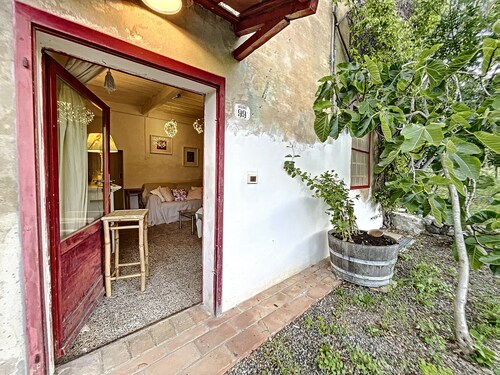 Casa Mariquita, Scegli una Delle Storiche Proprietà di Bolgheri