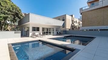 Apartamento básico | Piscina | Piscina externa