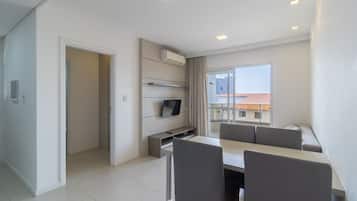 Basic Apartment | Interior