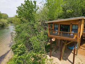 Property grounds - Waterfront Sky Cabin 3 (New Braunfels)