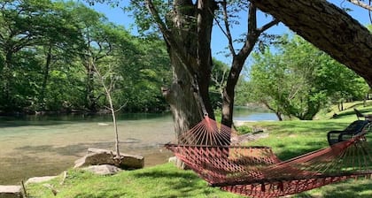 Treehouse 6 - Birdseye Perch