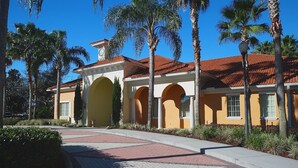 Unclassified image, 5 of 41, button - 4 Bedroom and 3 Bath Home in the Highly Rated Community of Solana! (Davenport)