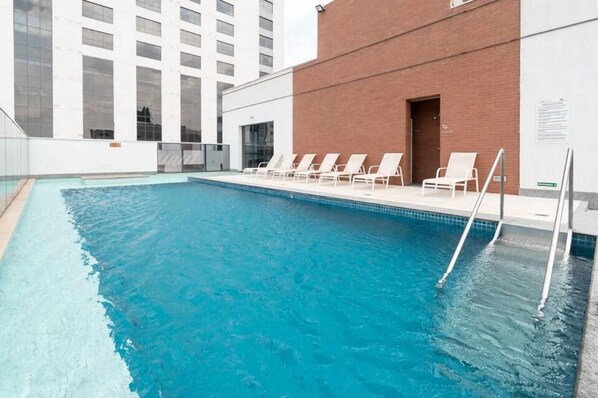 Apartemen | Kolam renang | Kolam renang outdoor