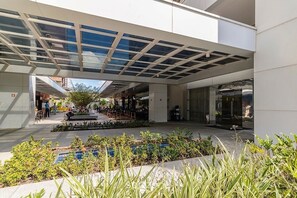 Exterior - MBC Edifício Metropolitan Barcelona (Goiânia)