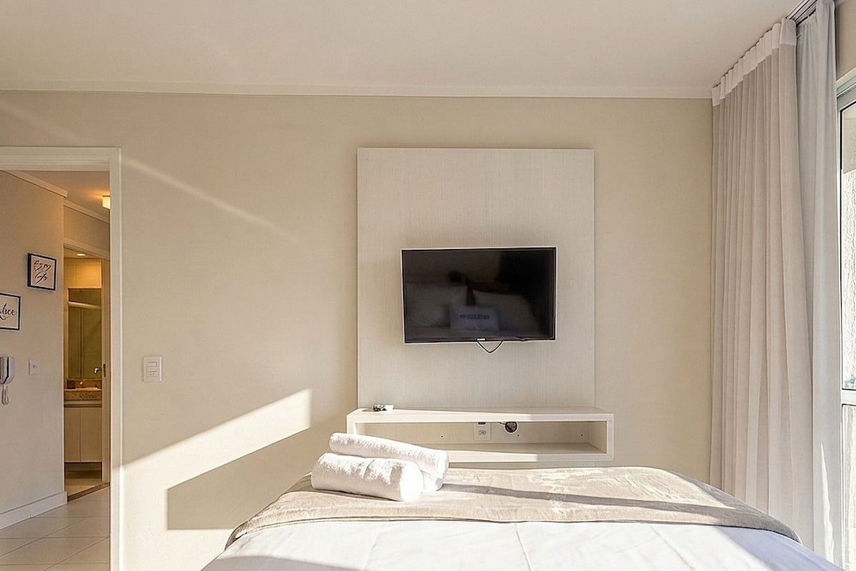 Apartment | Iron/ironing board, free WiFi, bed sheets