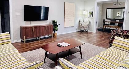 Casino Cottage, Durant, 4mi to Casino, King Beds!