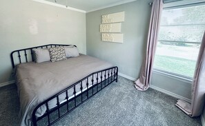 3 bedrooms, travel cot, free WiFi, bed sheets