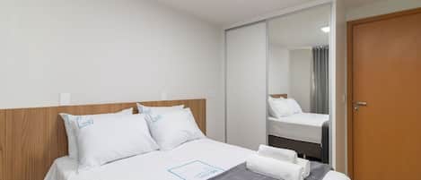 Apartment | 1 bedroom, blackout curtains, iron/ironing board, free WiFi