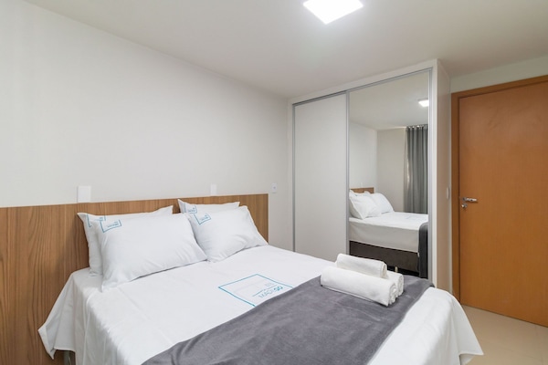 Apartment | Blackout drapes, iron/ironing board, free WiFi