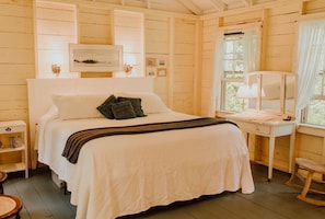 2 Schlafzimmer, Schreibtisch, Bügeleisen/Bügelbrett, kostenloses WLAN