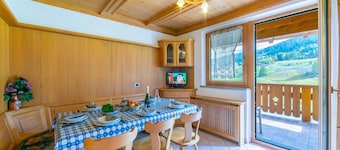 Cervo Ski in - Ski out 200m