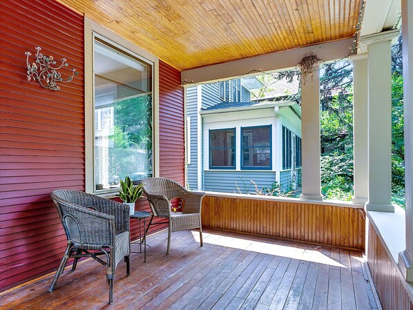 Terrace/patio - "Charming 4BR Home Steps to Lake of the Isles with Fenced Yard & Deck" (Minneapolis)