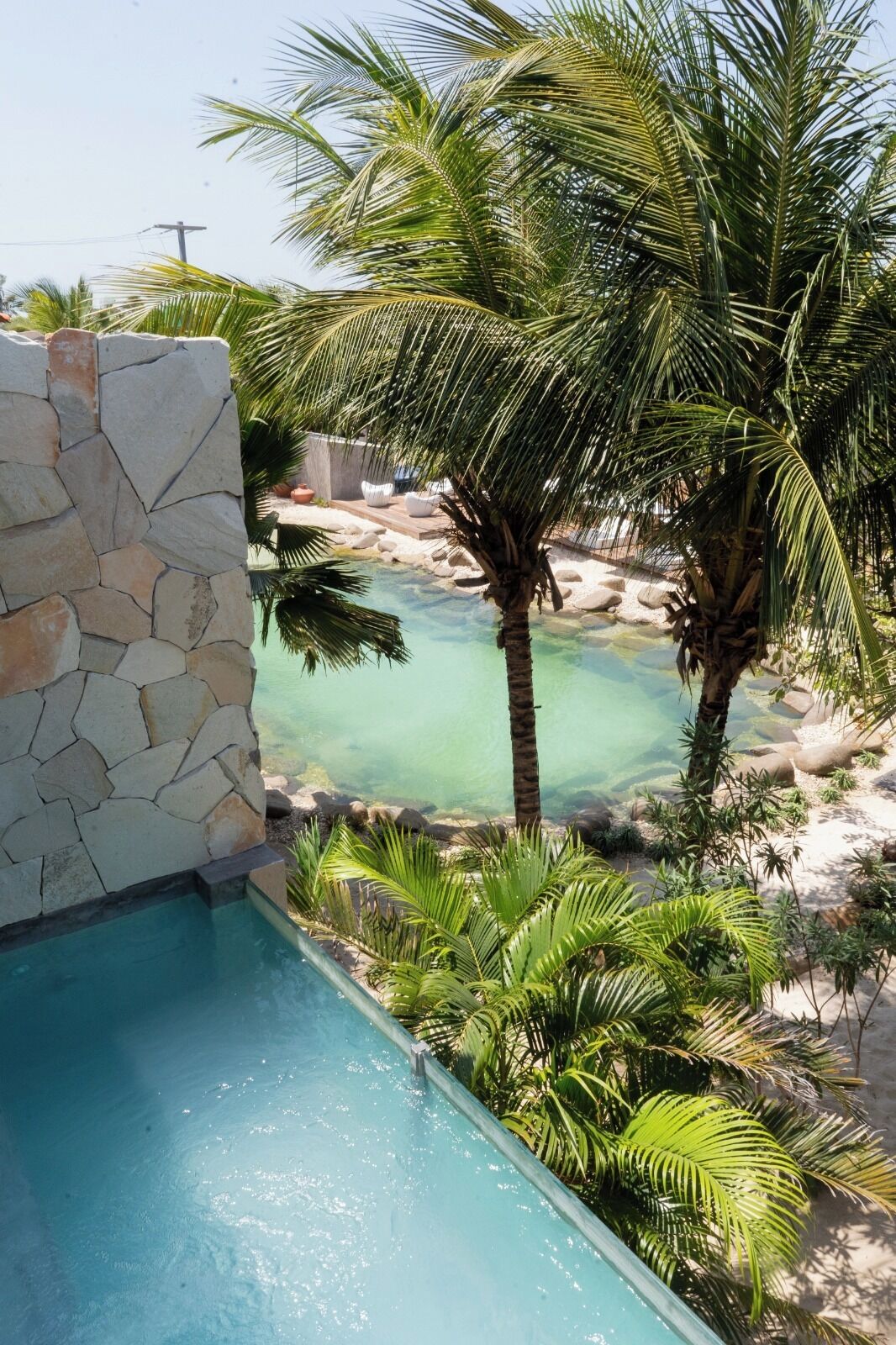 Quarto casal ou duplo superluxo, piscina particular, vista para a piscina | Individualmente decorados, individualmente mobiliados, Wi-Fi de cortesia