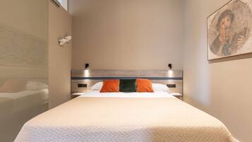 3 slaapkamers, een strijkplank/strijkijzer, wifi, beddengoed