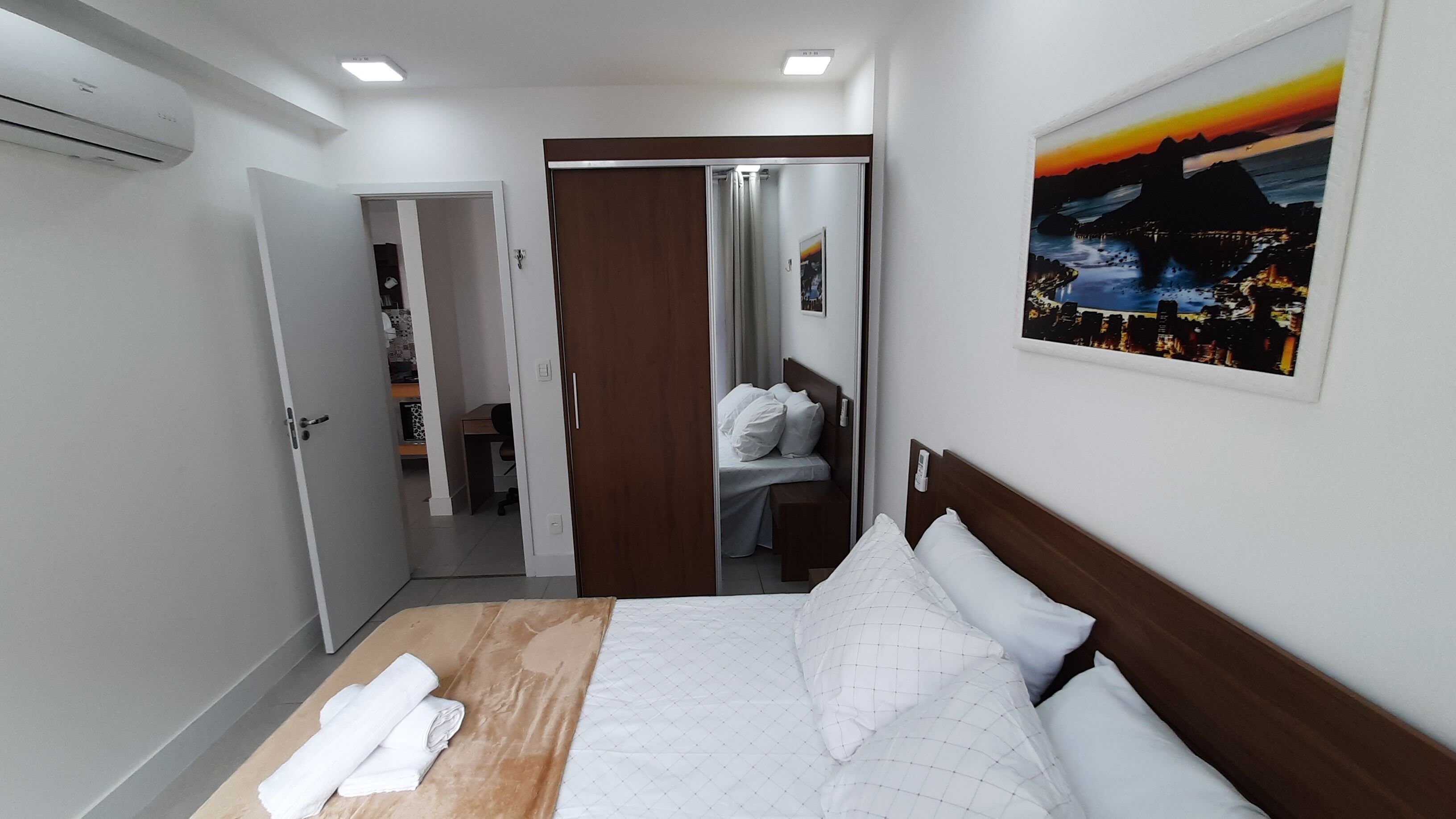 1 Schlafzimmer, Schreibtisch, Bügeleisen/Bügelbrett, kostenloses WLAN