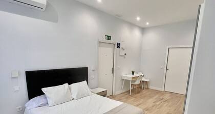 Charming Urban Retreat | Ideal for 2 | Near IFEMA