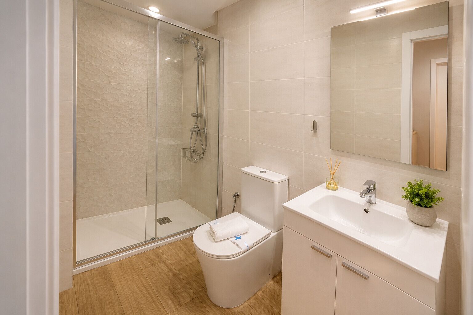 Shower, towels