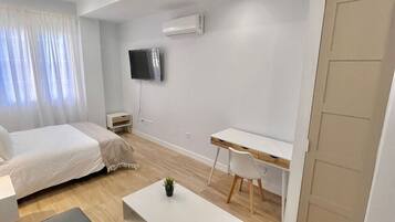 Wifi gratis y ropa de cama