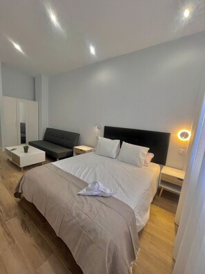 Wifi gratis y ropa de cama 