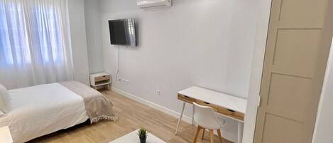 Wi-Fi gratuit, draps fournis