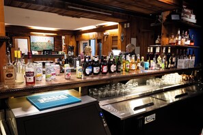 Interior - Riverboat Inn and Suites (Madison)