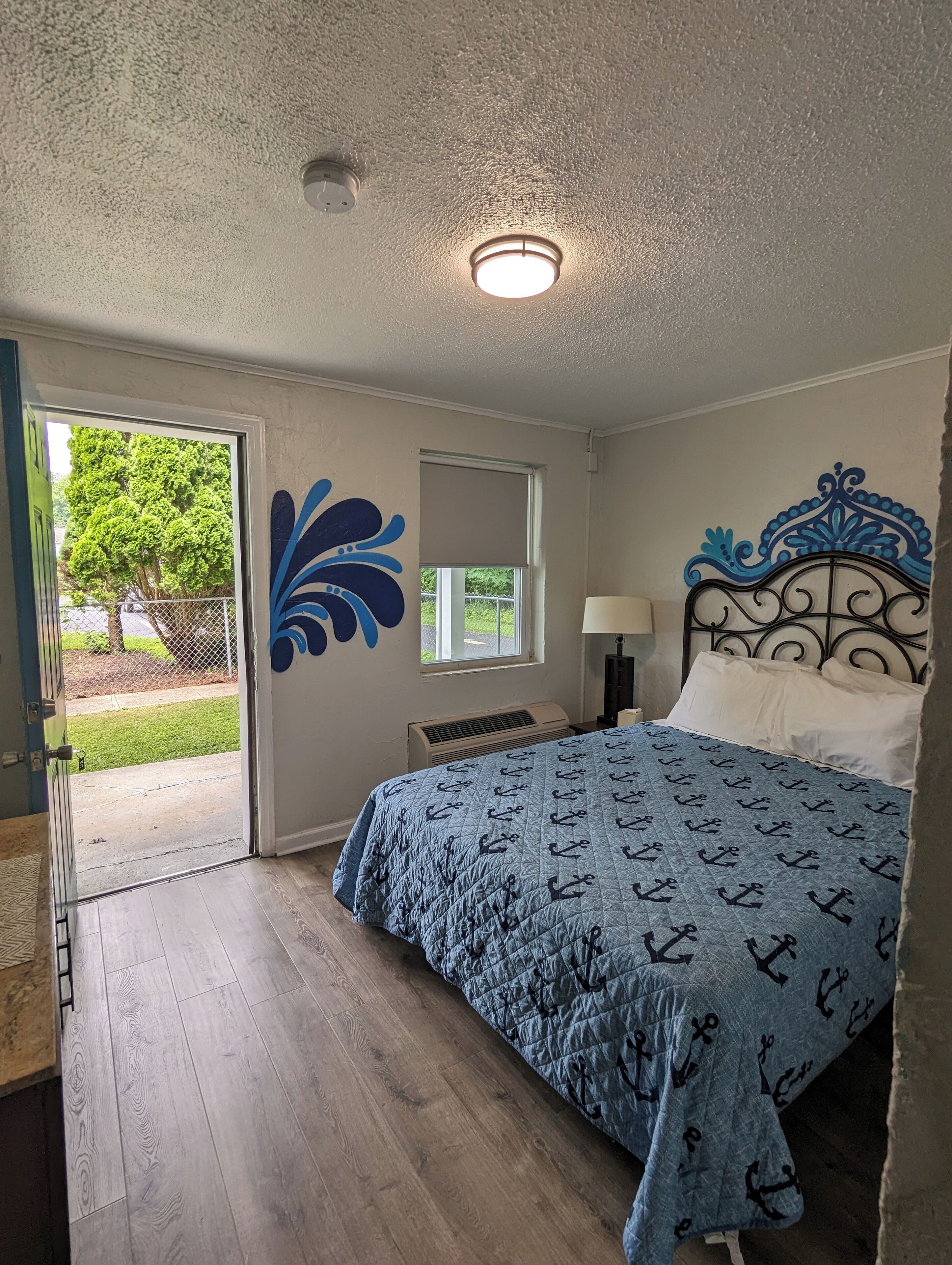 Wifi gratis y ropa de cama 