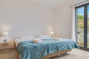 Apartament panoràmic, vistes al mar | 3 dormitoris, roba de llit hipoal·lergògena i cobrellits