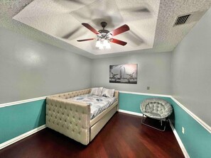 Nicht klassifiziertes Bild, 4 von 37, SchaltflÀche