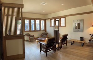 Interior - Charming and architecturally stunning 2-bedroom house in marvelous New Orleans.
 (New Orleans)