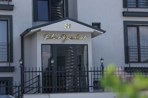 Majoituspaikan julkisivu