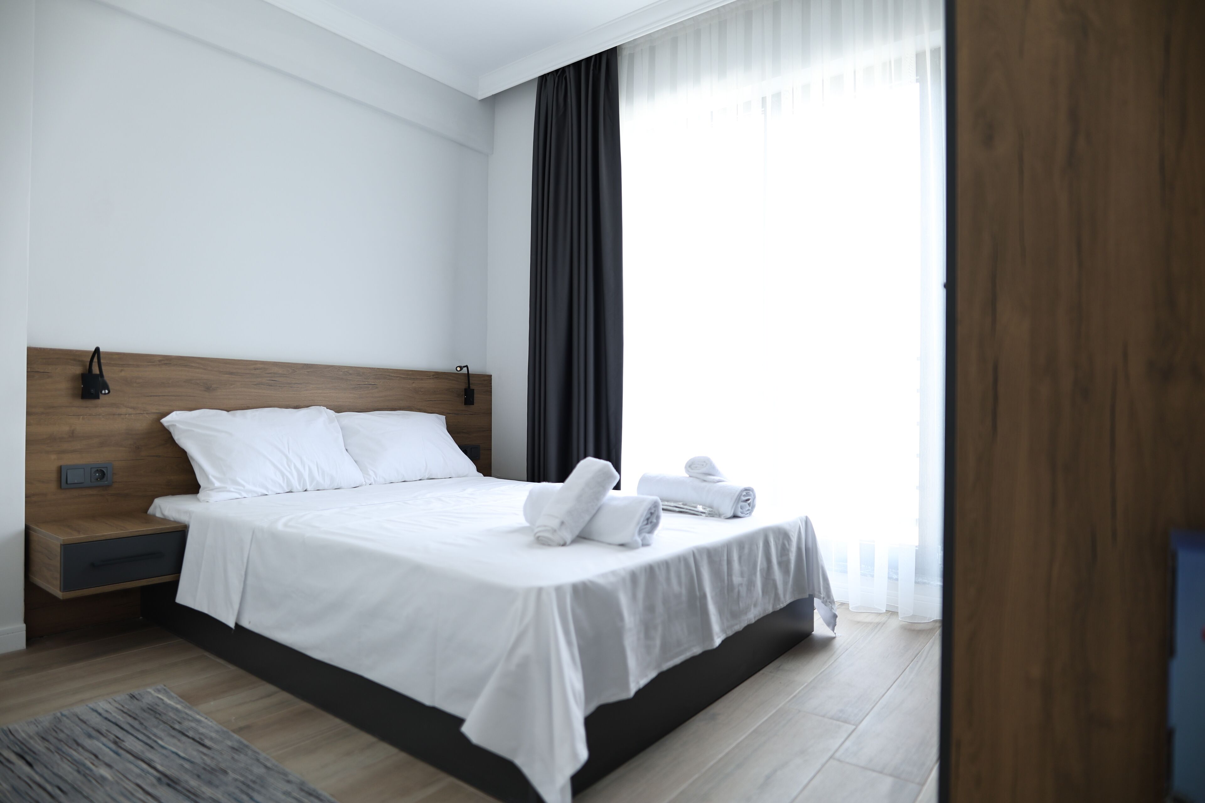 舒适公寓 | 1 多间卧室、防过敏的被褥、迷你吧、办公桌