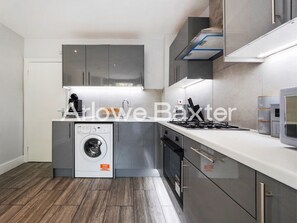 Fridge, microwave, oven, coffee/tea maker
