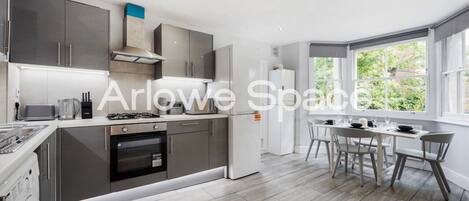 Fridge, microwave, oven, coffee/tea maker