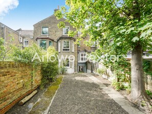 Exterior - Hackney Guest Rooms | Single (RM3) (Greater London)