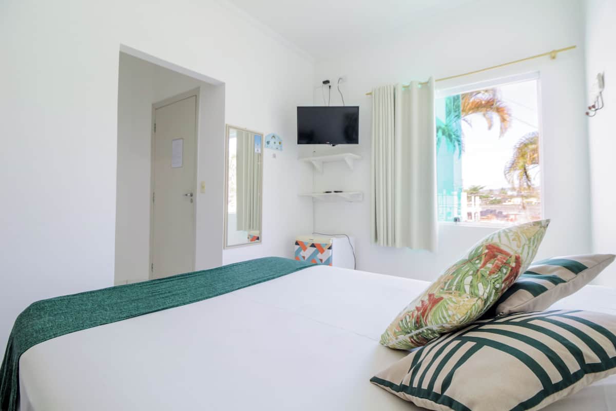 Superior Room | Free WiFi, bed sheets