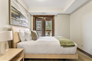 3 habitaciones, escritorio, cuna de viaje y wifi gratis