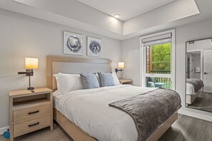 2 slaapkamers, een strijkplank/strijkijzer, gratis wifi, beddengoed