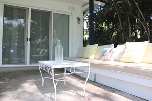 Terrace/patio - Charming Jungle house Miami  (Miami)