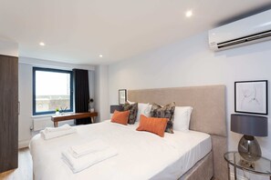 2 chambres, fer et planche à repasser, Wi-Fi, literie fournie