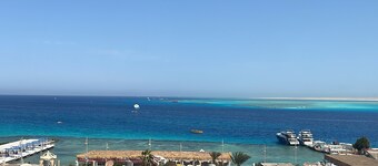 Sea view  3-bedroom apartment in delightful hurghada , 
 with AC, WiFi