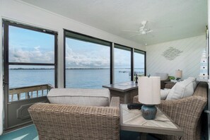 Interior - Condo with Bayfront View Steps to Beach 2nd floor (Englewood)