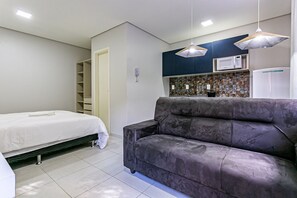 Basic Studio | Interior - SDR Aptos de frente para Lagoa Conceição (Florianópolis)