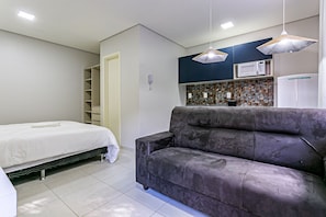 Basic Studio | Interior